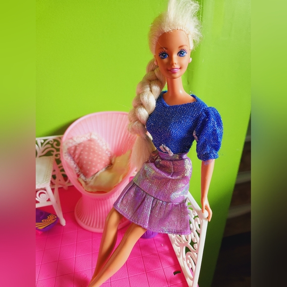 1995 Foam n' Color Barbie (pink) - Picture 5 of 5